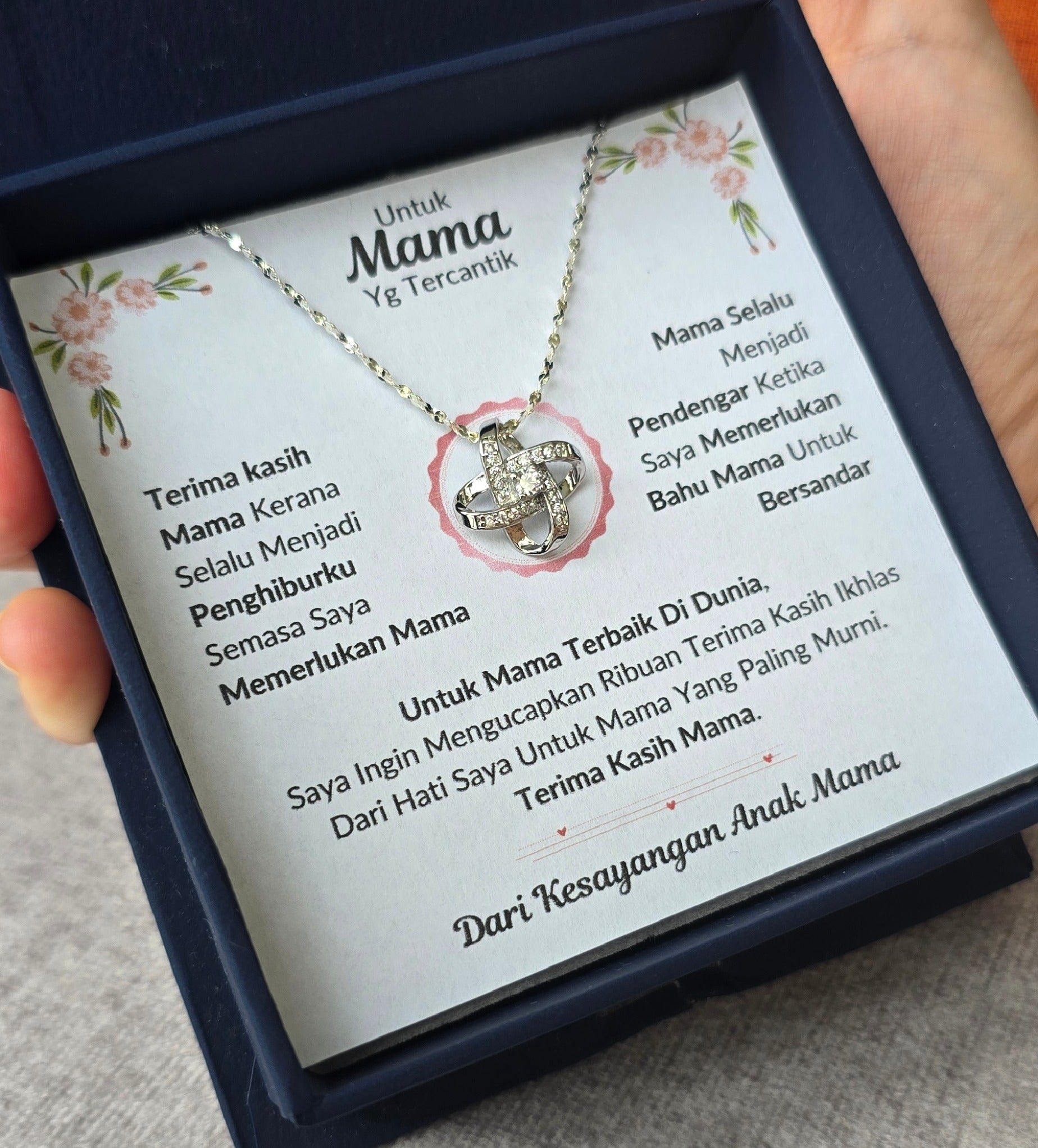 Hadiah Terbaik Untuk Mama Terbaik Di Dunia I Love Knot Necklace