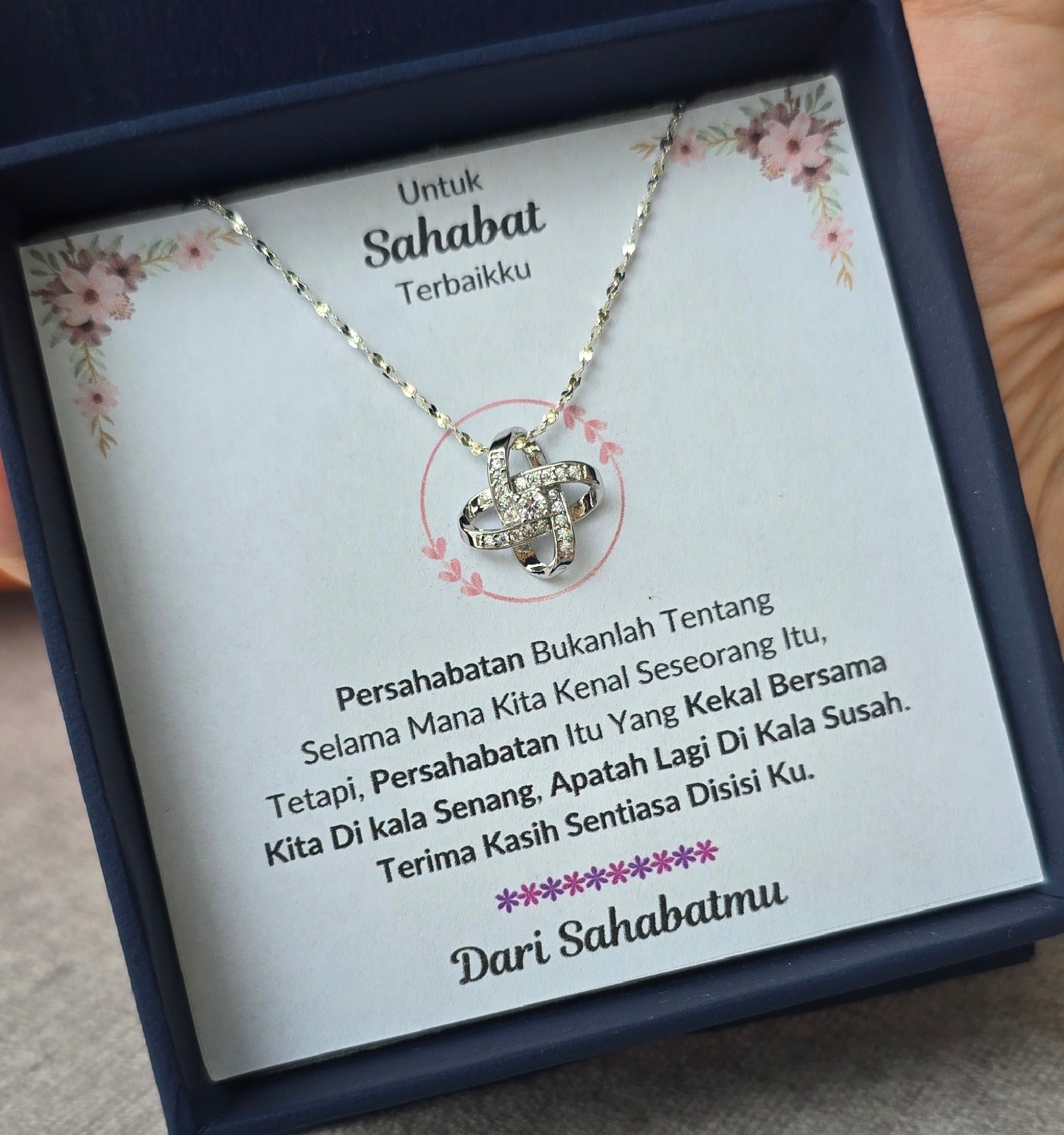 Hadiah Terbaik Untuk Sahabat Terbaikku I Sentiasa Disisi Ku I Love Knot Necklace