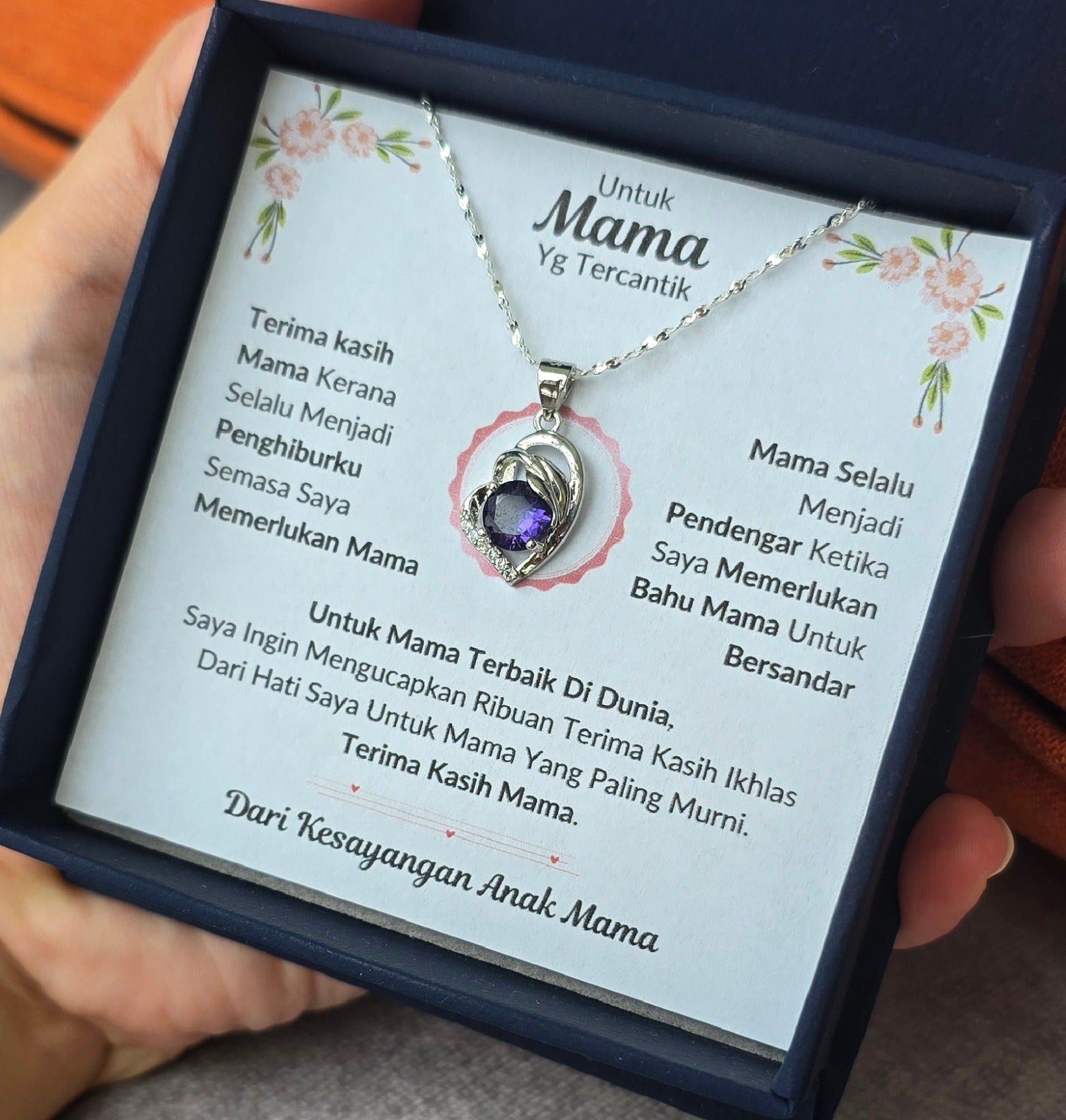 Hadiah Terbaik Untuk Mama Terbaik Di Dunia I Purple Love Necklace