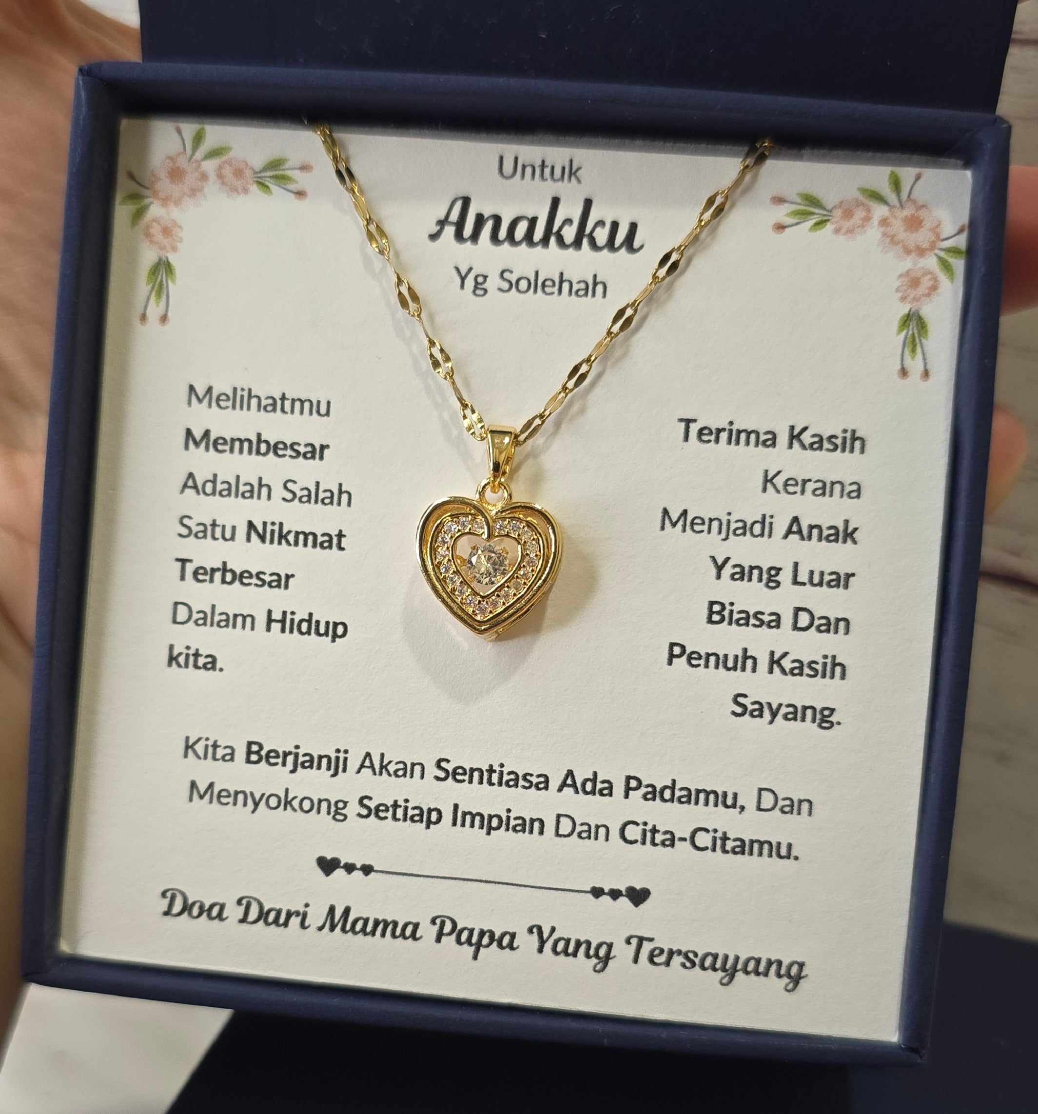 Hadiah Terbaik Untuk Anakku I Sentiasa Ada Padamu I Dari MamaPapa I Gold Heart Necklace