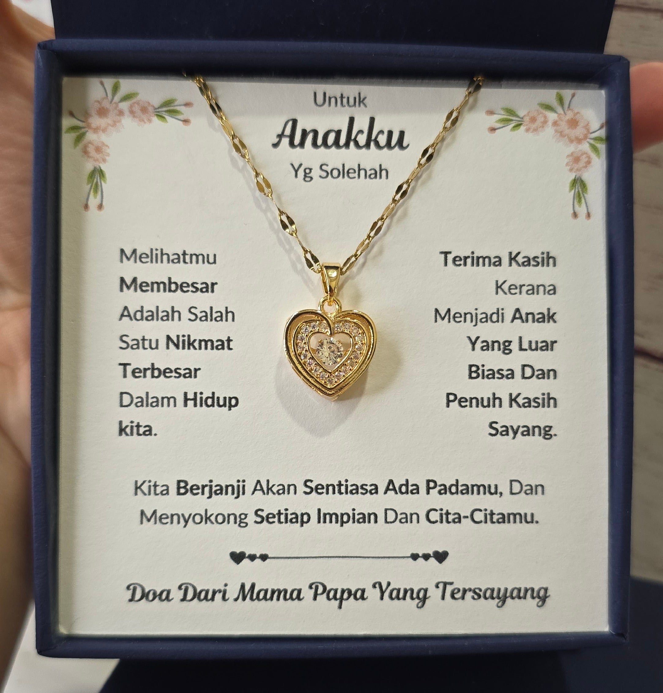 Hadiah Terbaik Untuk Anakku I Sentiasa Ada Padamu I Dari MamaPapa I Gold Heart Necklace