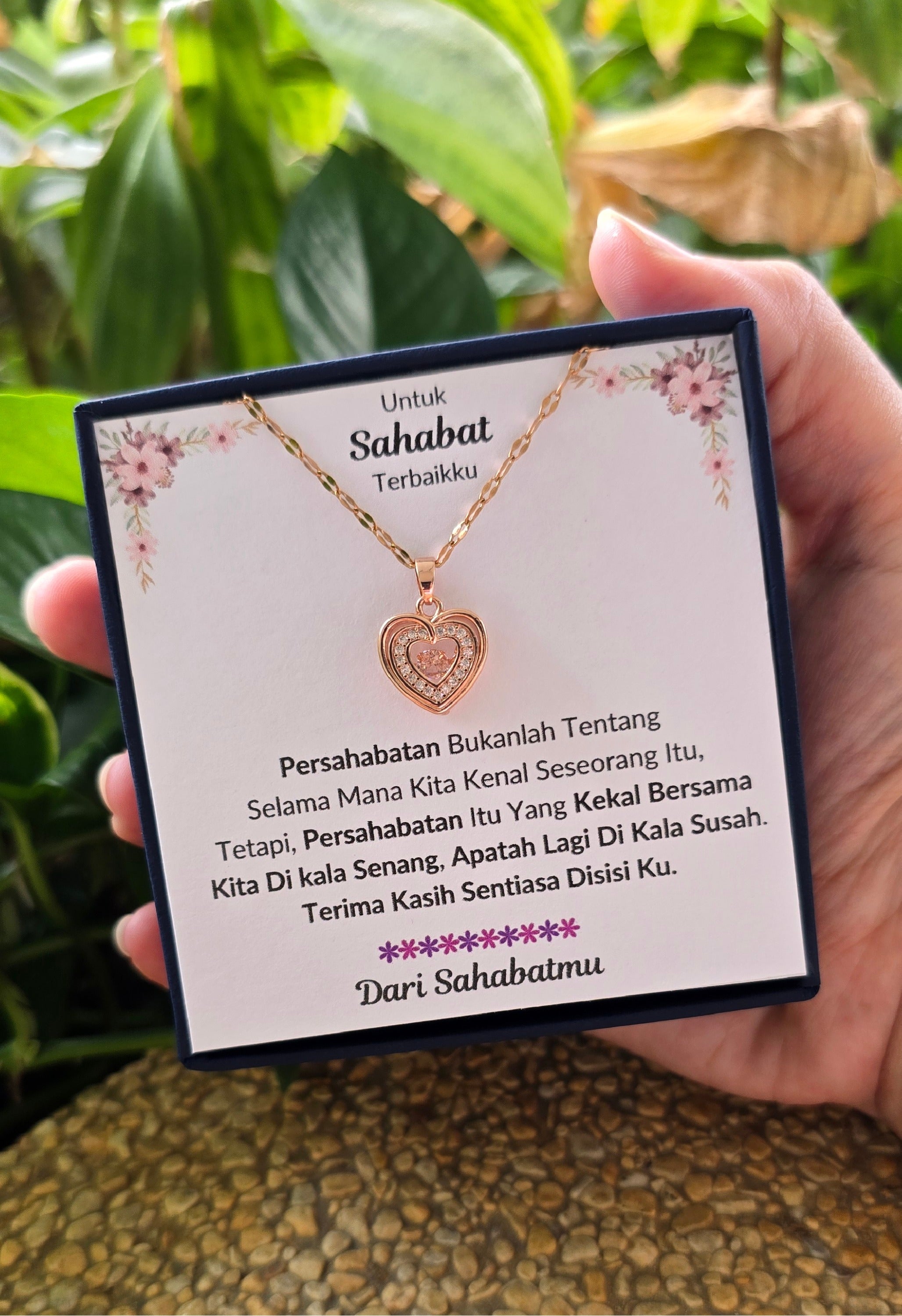 Hadiah Terbaik Untuk Sahabat Terbaikku I Sentiasa Disisi Ku I Rose Heart Necklace