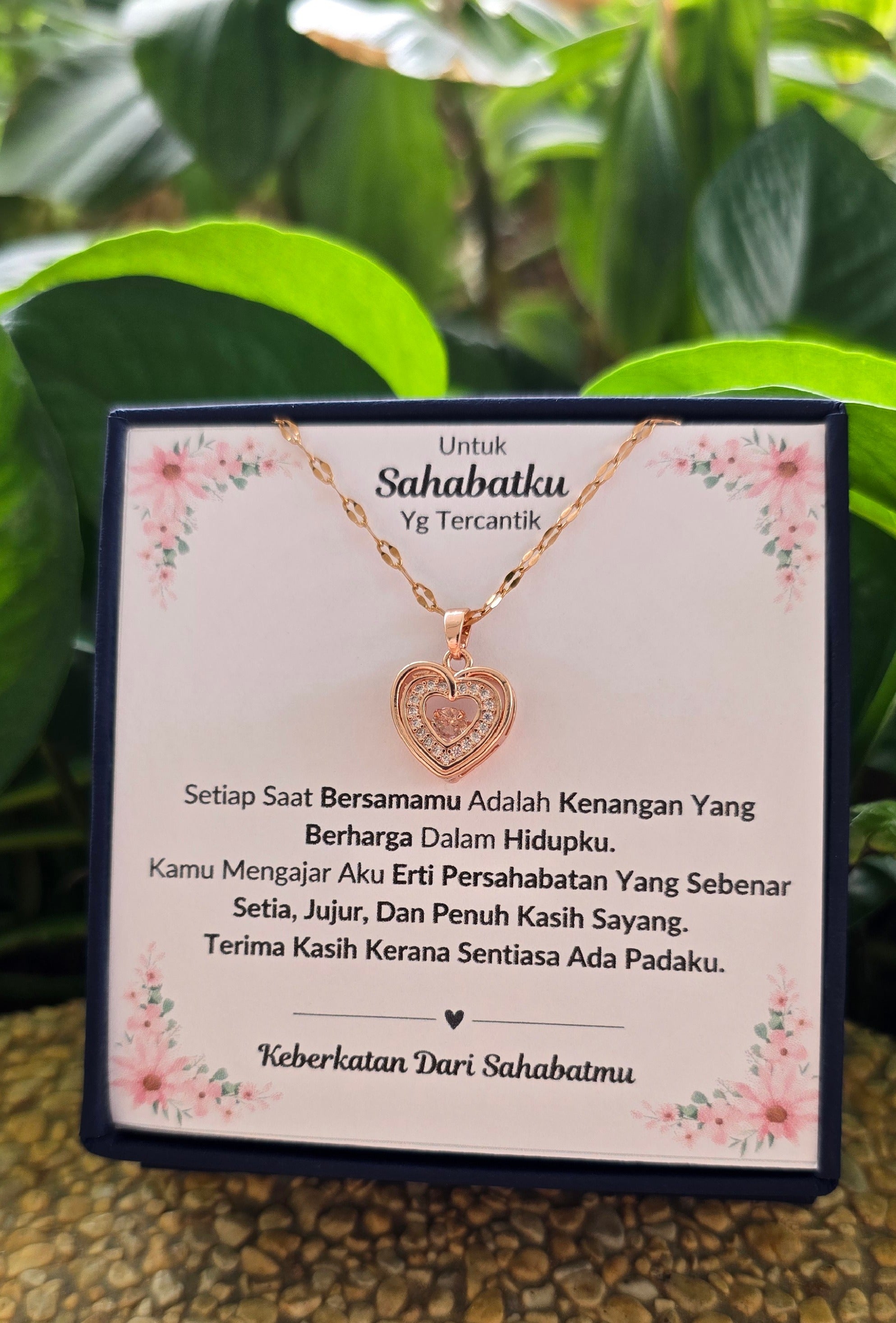 Hadiah Terbaik Untuk Sahabatku I Kenangan Yang Berharga I Rose Heart Necklace
