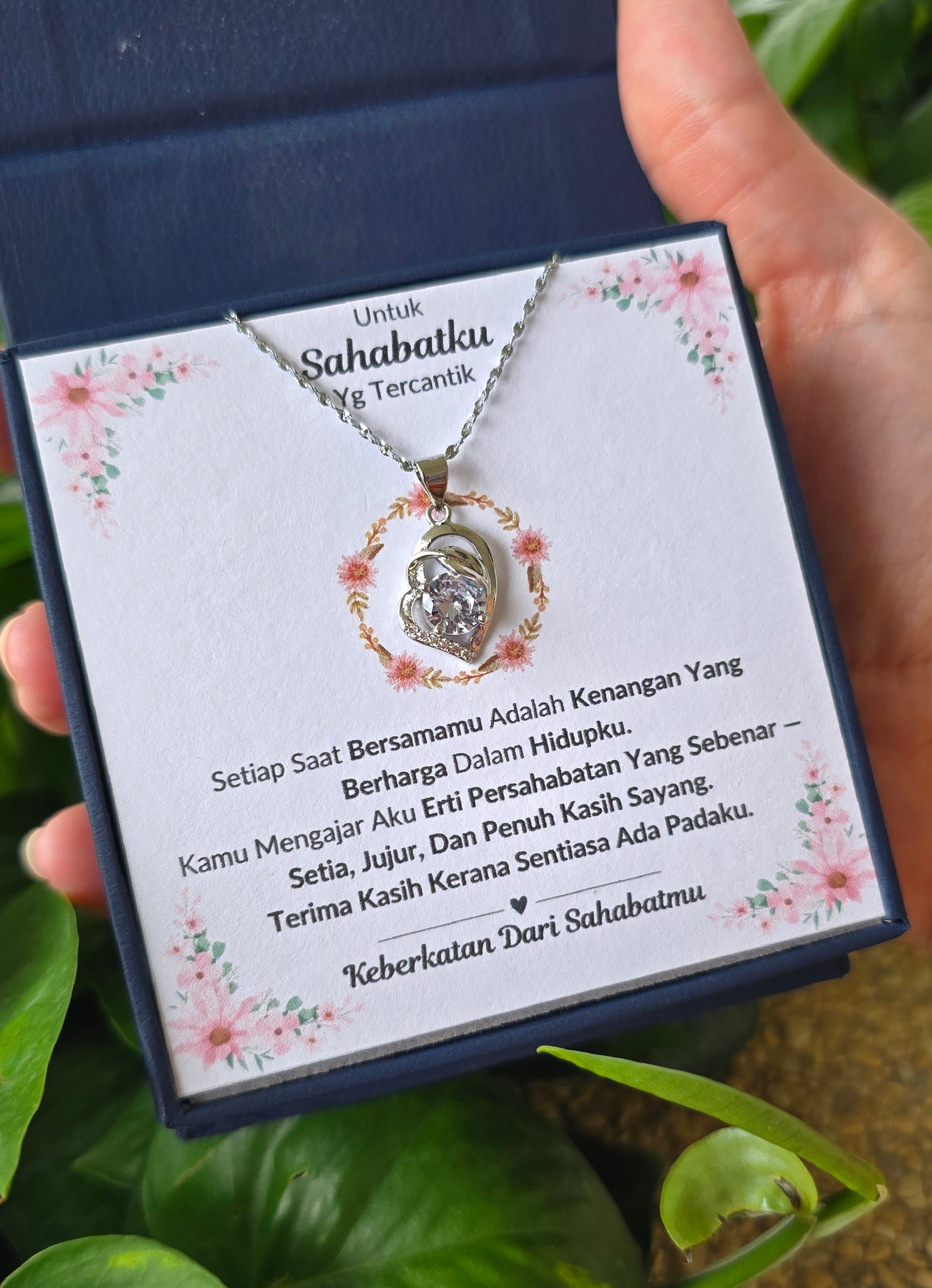 Hadiah Terbaik Untuk Sahabatku I Kenangan Yang Berharga I Pure Love Necklace