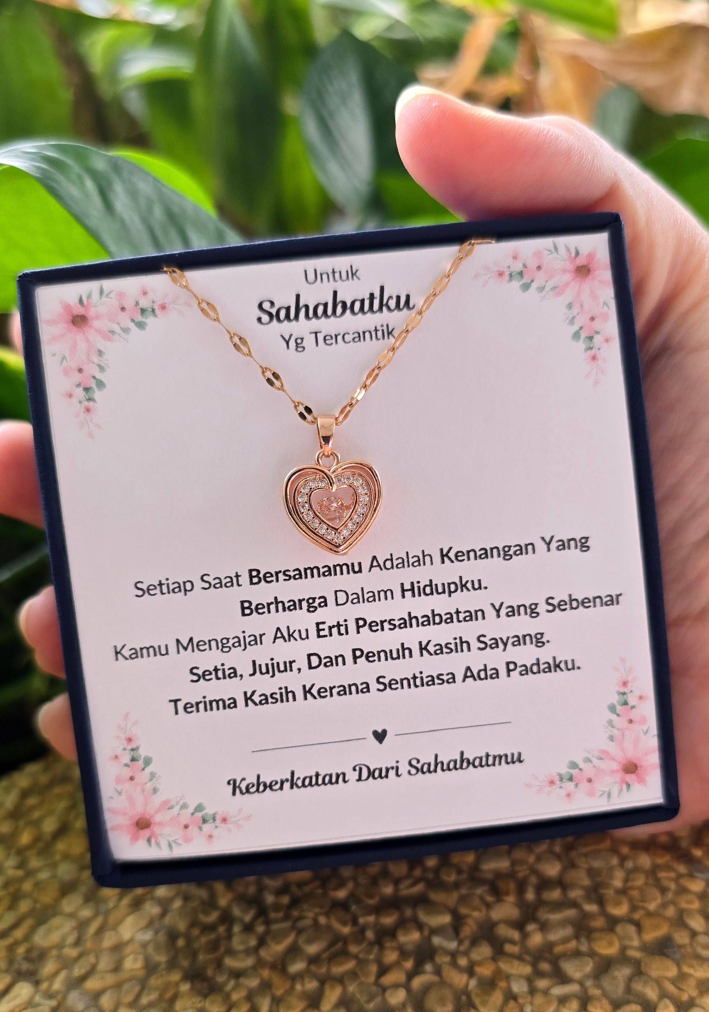 Hadiah Terbaik Untuk Sahabatku I Kenangan Yang Berharga I Rose Heart Necklace