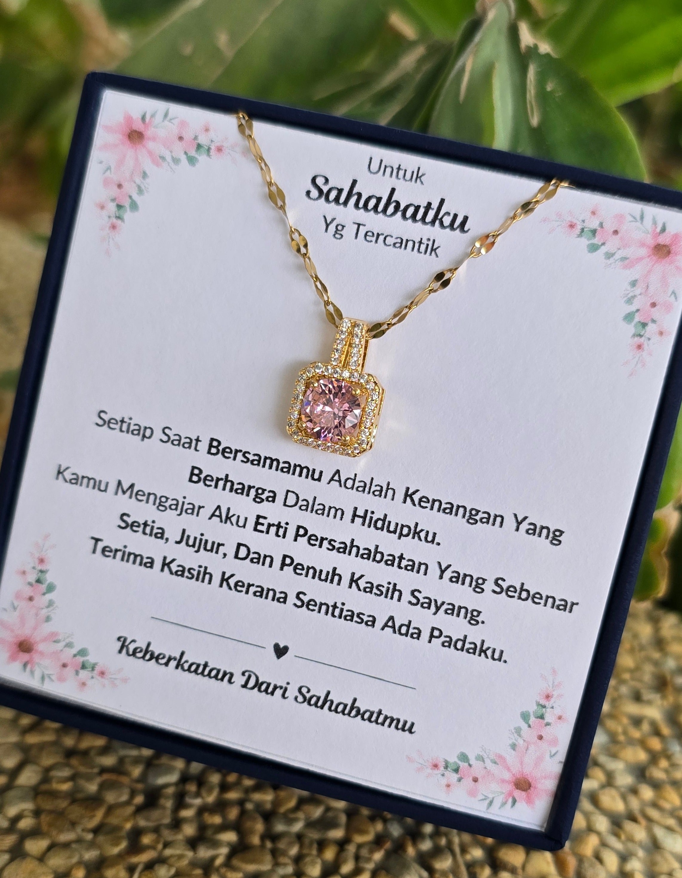 Hadiah Terbaik Untuk Sahabatku I Kenangan Yang Berharga I Sweet Pink Necklace