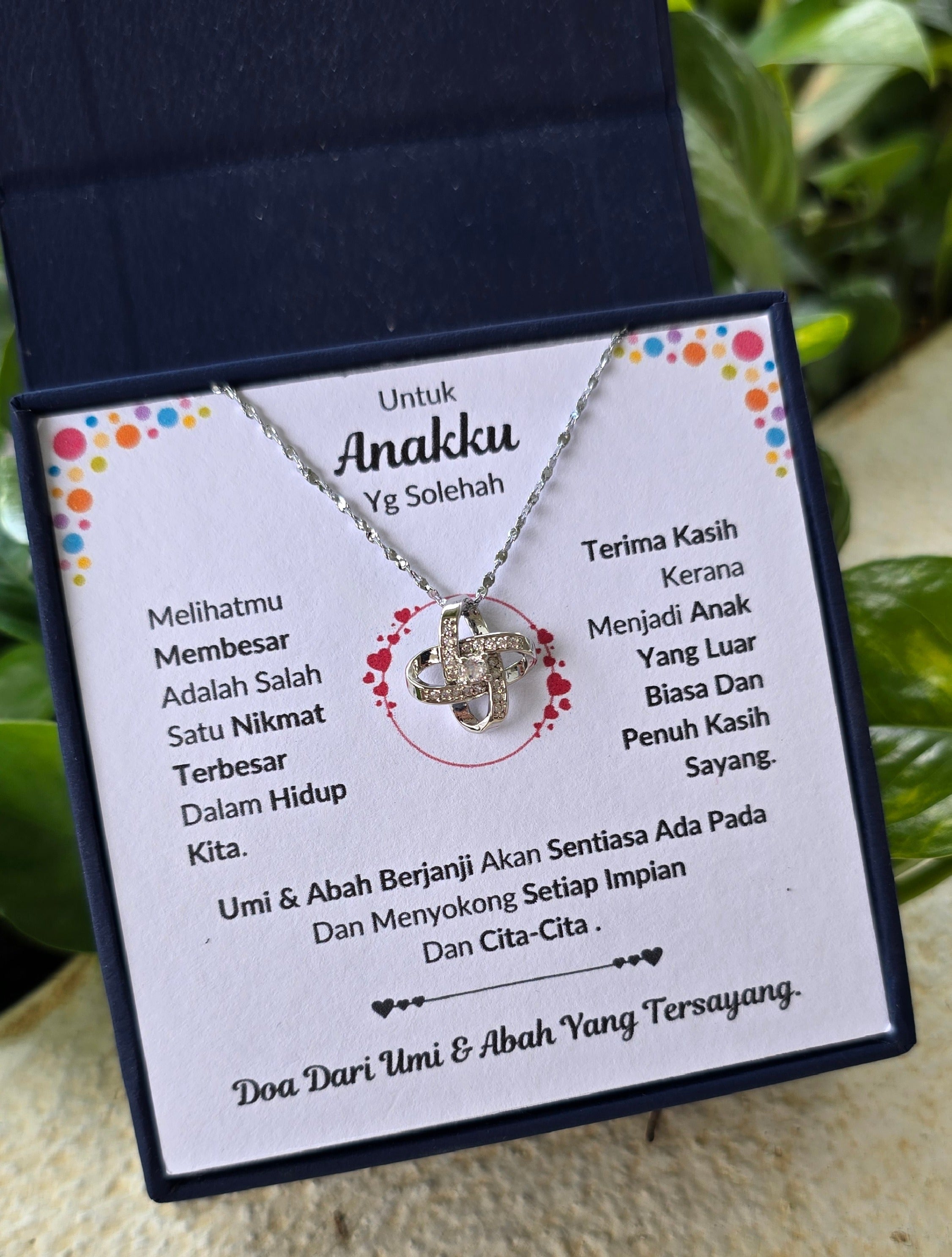 Hadiah Terbaik Untuk Anakku I Sentiasa Ada Padamu I Dari UmiAbah I Love Knot Necklace