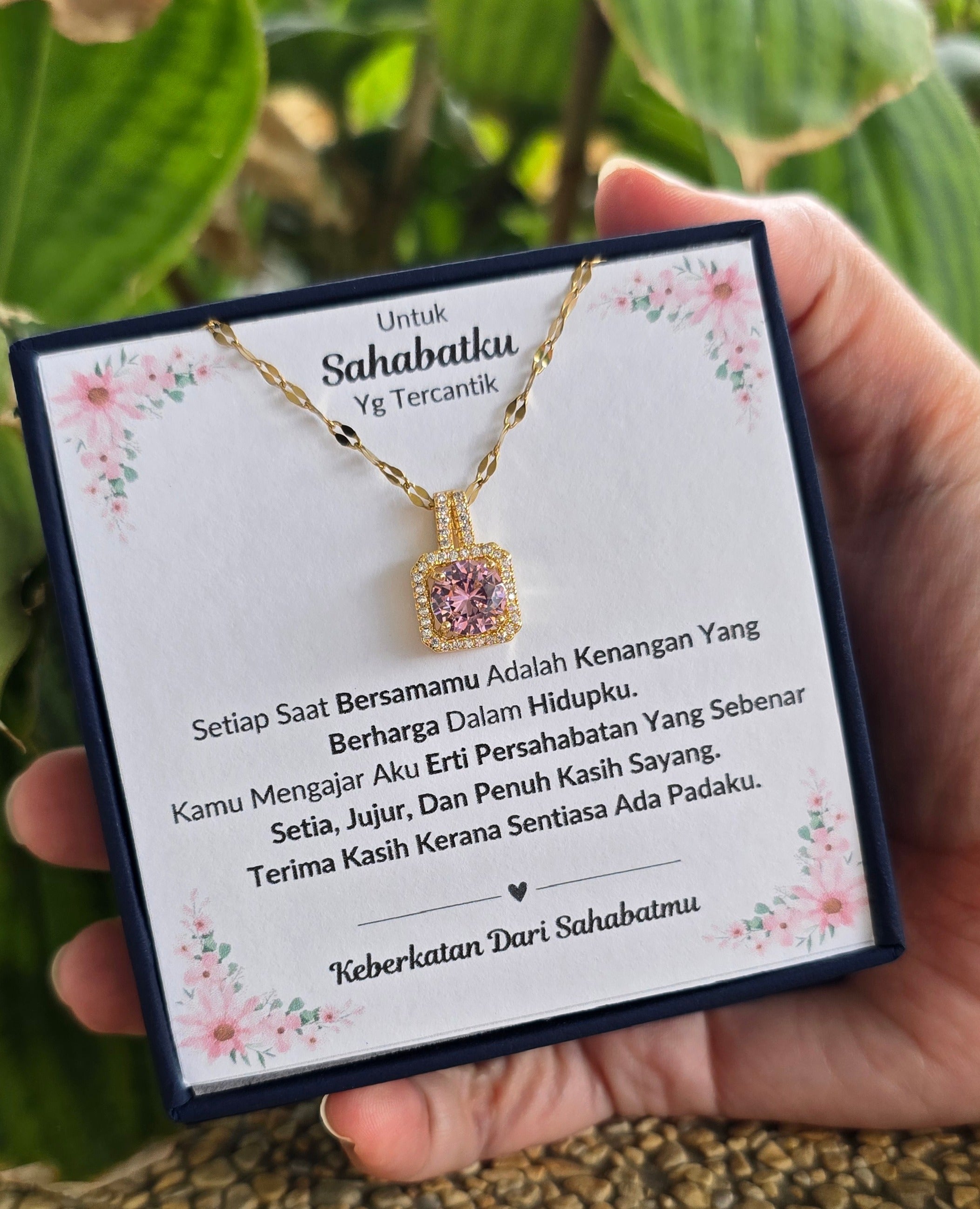 Hadiah Terbaik Untuk Sahabatku I Kenangan Yang Berharga I Sweet Pink Necklace