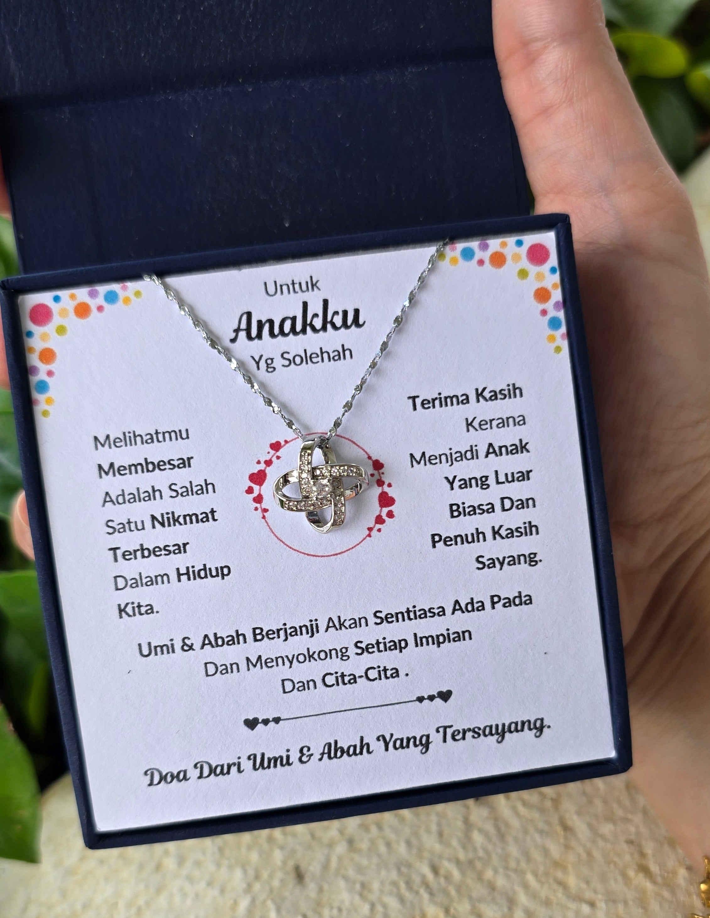 Hadiah Terbaik Untuk Anakku I Sentiasa Ada Padamu I Dari UmiAbah I Love Knot Necklace