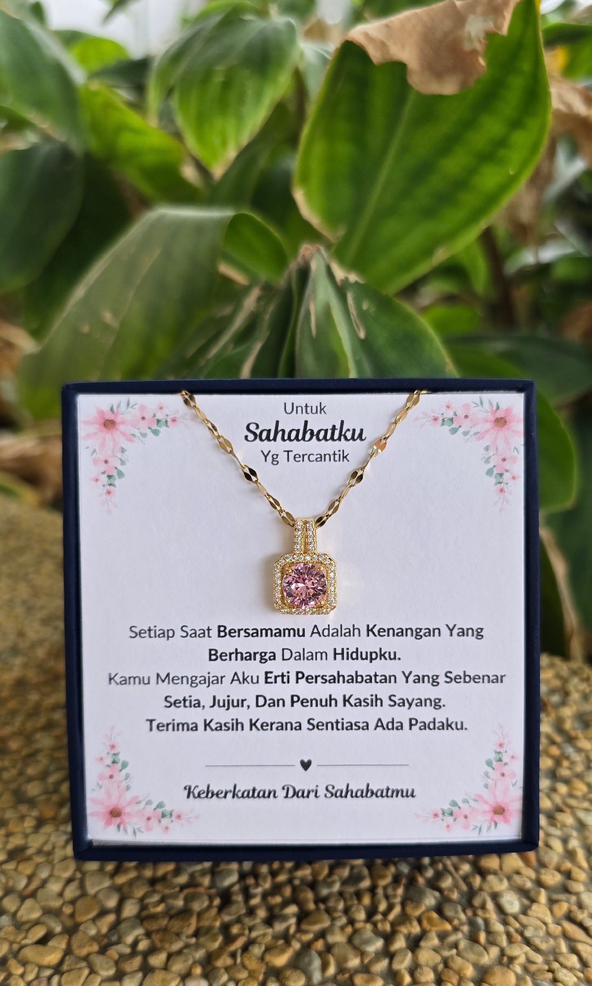 Hadiah Terbaik Untuk Sahabatku I Kenangan Yang Berharga I Sweet Pink Necklace
